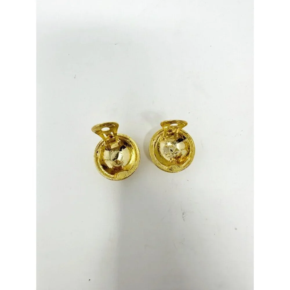 Chanel CC Logo Vintage Matelasse Gold Plated Round Clip On Earrings Rise On‎
